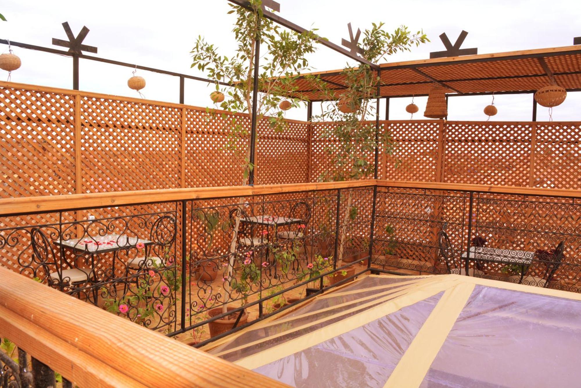 Riad Marrakesh Peace ภายนอก รูปภาพ