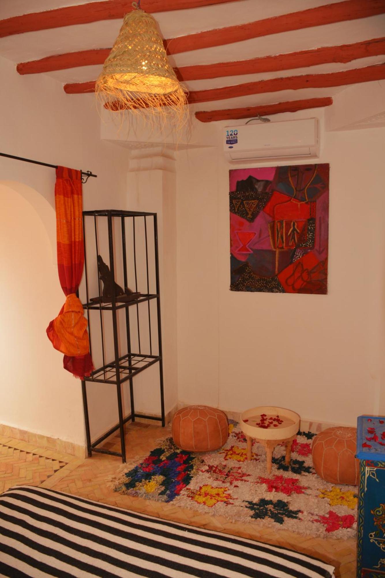 Riad Marrakesh Peace ภายนอก รูปภาพ