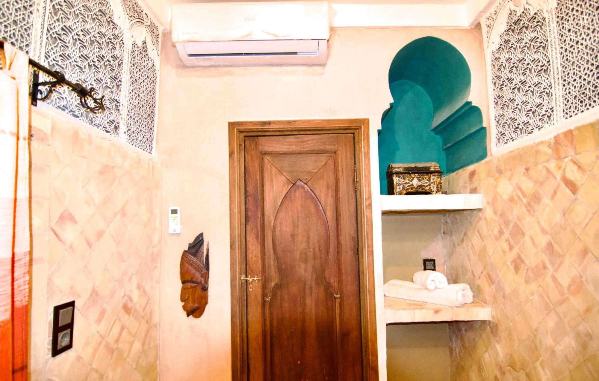 Riad Marrakesh Peace ภายนอก รูปภาพ
